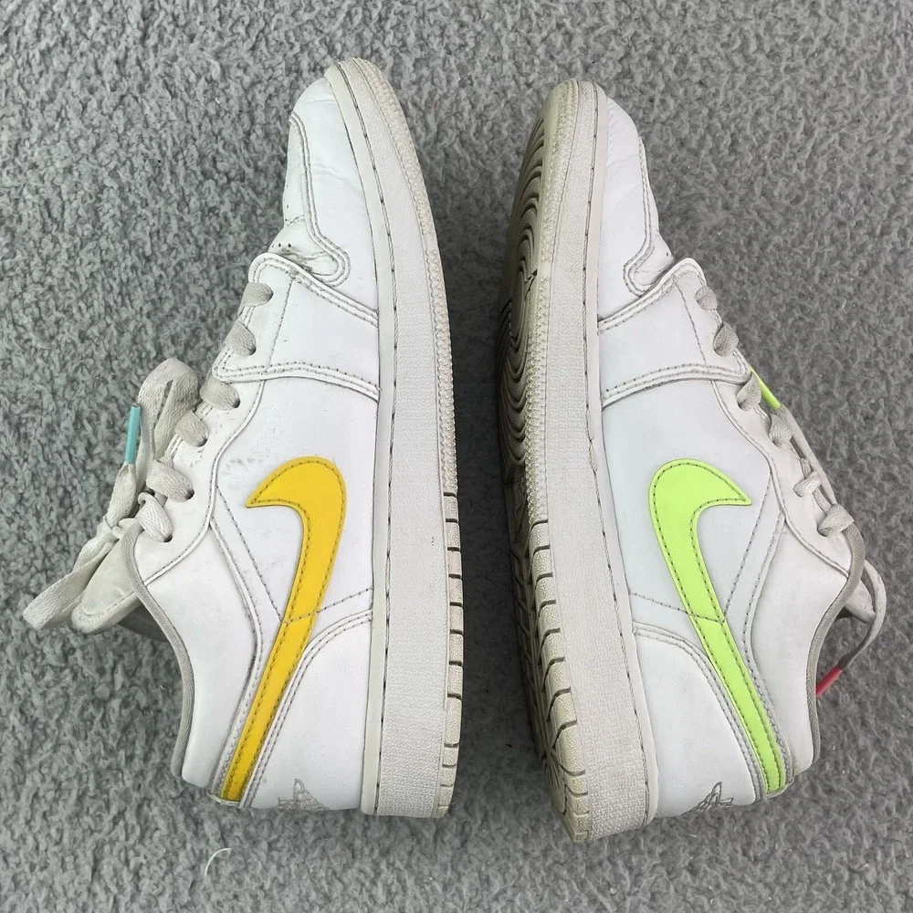 Nike Air Jordan 1 Retro Youth 5.5 Low White Neon GS Sportswear Casual Streetwear